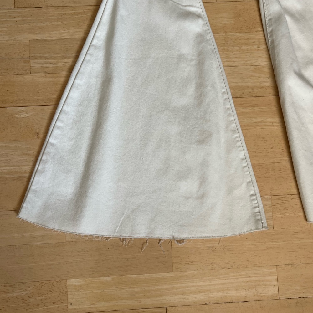 Free People - white flare jeans
